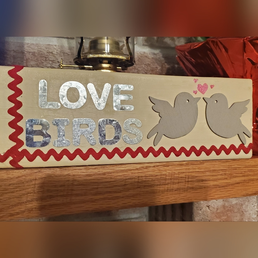 Love Birds Valentine's decoration